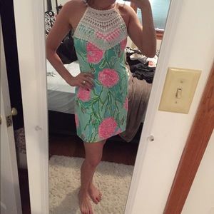 Lily Pulitzer Shift Dress w/ White Lace Neckpiece